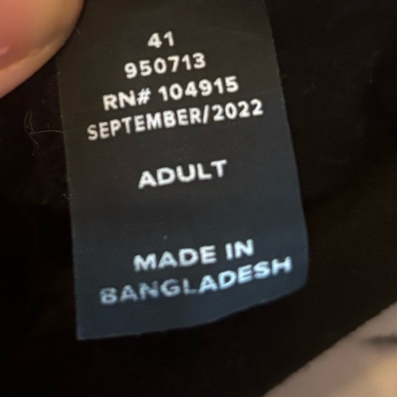 STL Baseball Cap - Picture 5 of 5